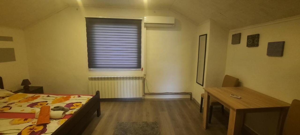Manel, Mandrina 13 Apartment Sarajevo